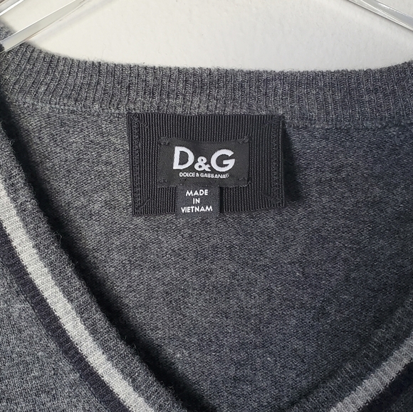 Dolce & Gabbana D&G Wool Cashmere Pull-Over Sweater - Picture 4 of 12